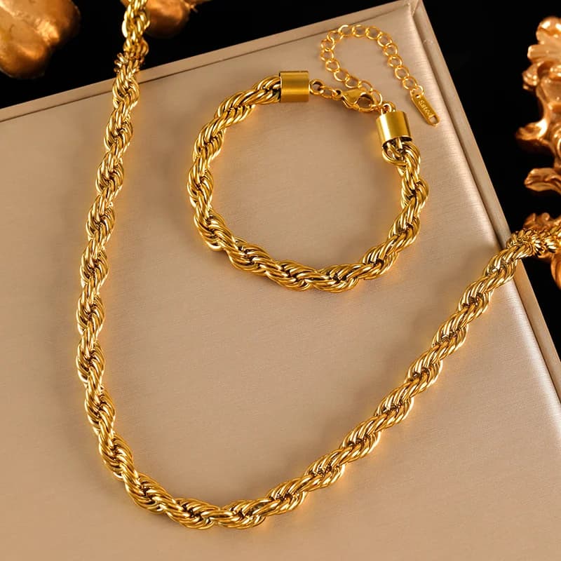 8mm Kalın Burmalı Zincir Kolye ve Bileklik Seti