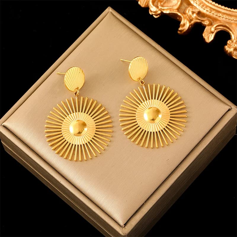 Gold Ginkgo Flower Dangle Earrings